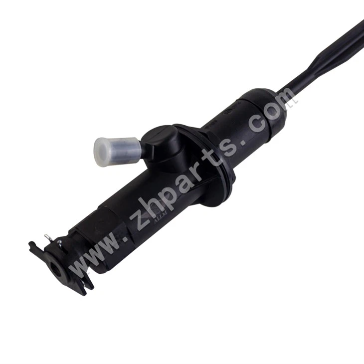 Clutch Master Cylinder 6001548446 For RENAULT Dacia